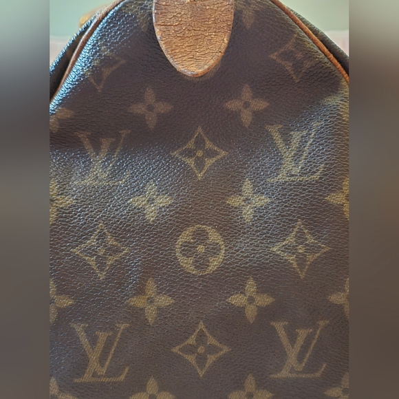 Louis Vuitton Monogram Speedy 35 - Picture 7 of 16